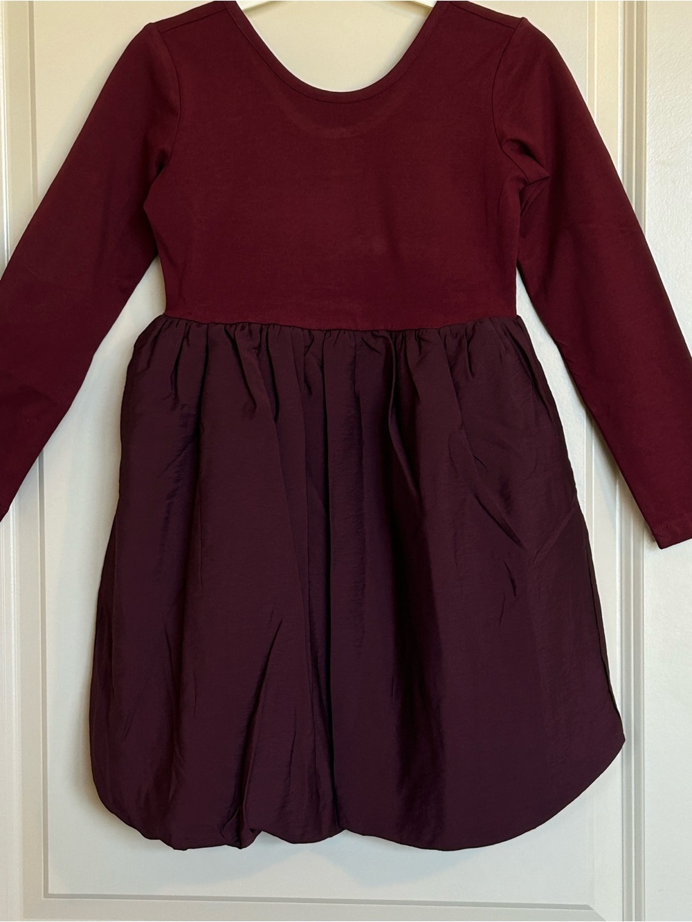Sz6-7 Hanna Andersson Long Sleeve Bubble
Skater Dress